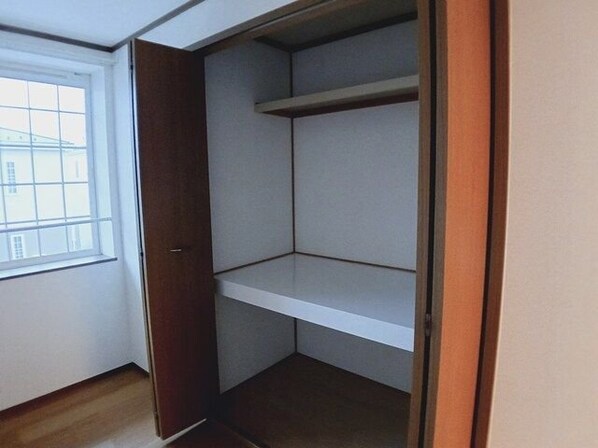 サニーフィールドハウスAの物件内観写真